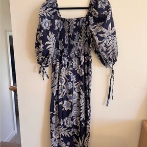 Cara Cara Navy and White Floral Long Sleeve Dress